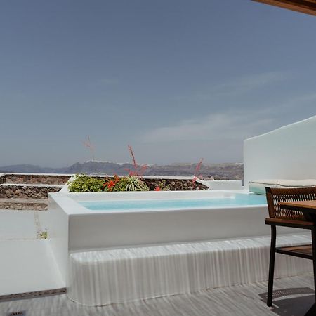 Hotel Goulielmos Akrotiri  Exterior photo