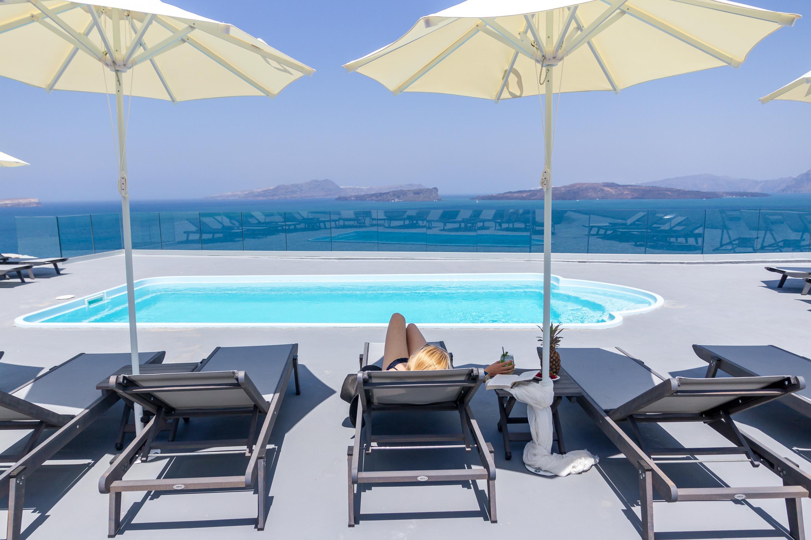 Hotel Goulielmos Akrotiri  Exterior photo